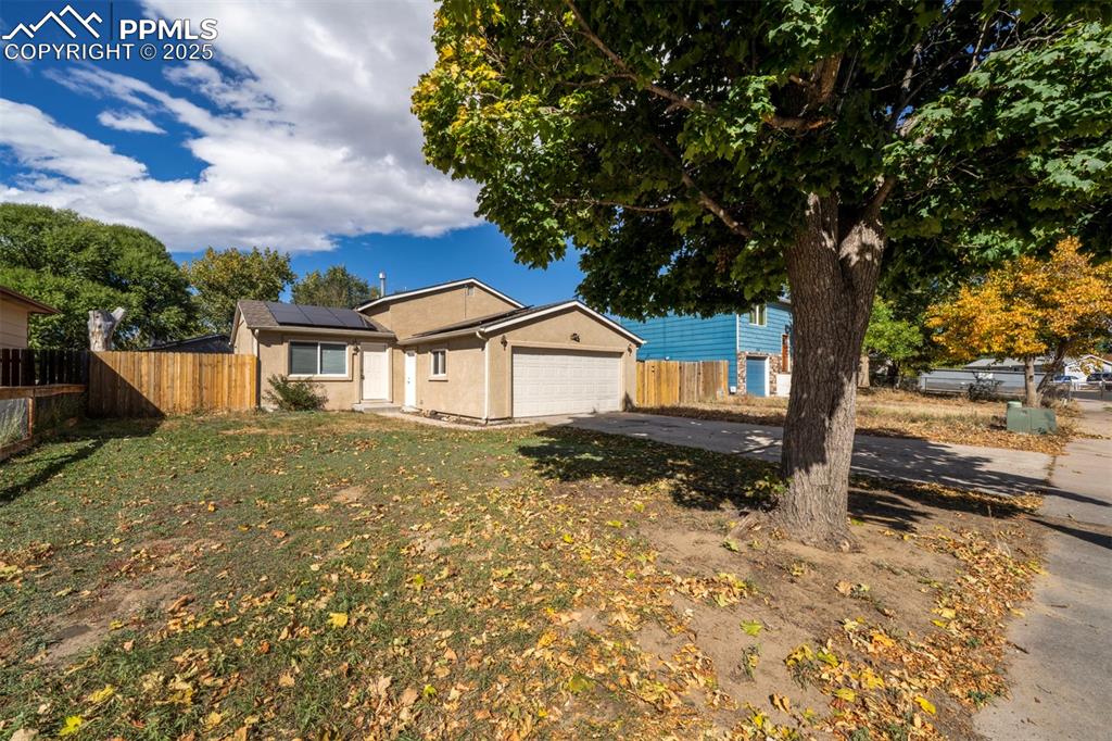 Image 3 of 21: Front of Structure