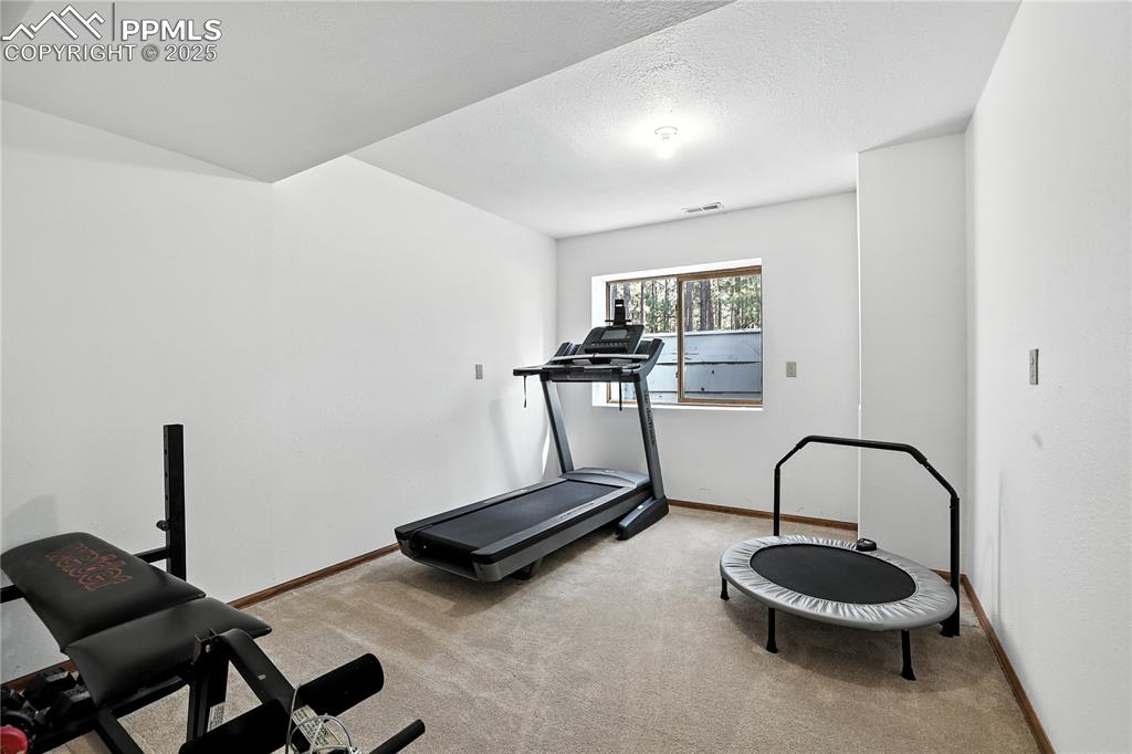 Image 28 of 37: Exercise Room