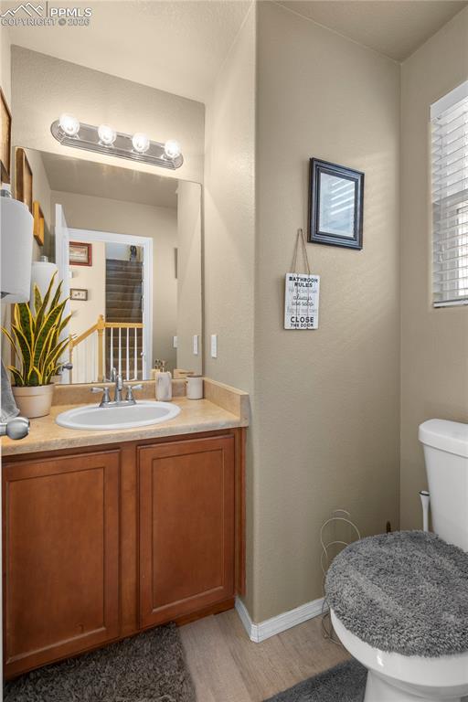 Image 12 of 32: Bathroom