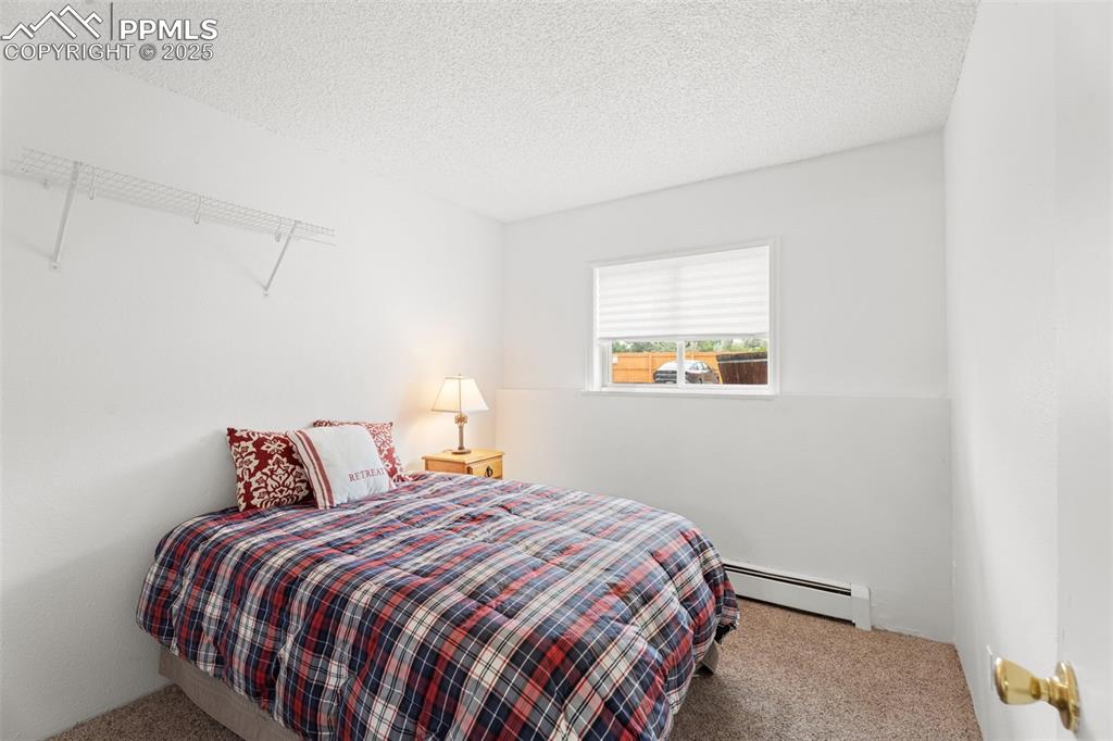 Image 17 of 20: Second Bedroom