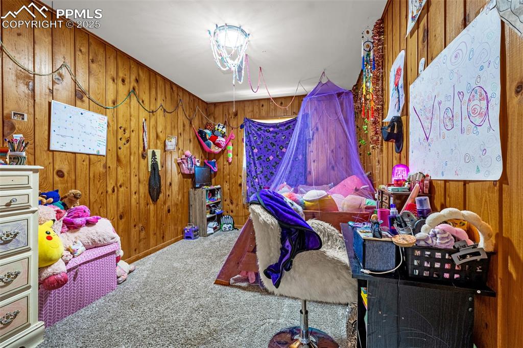 Image 18 of 32: Game Room