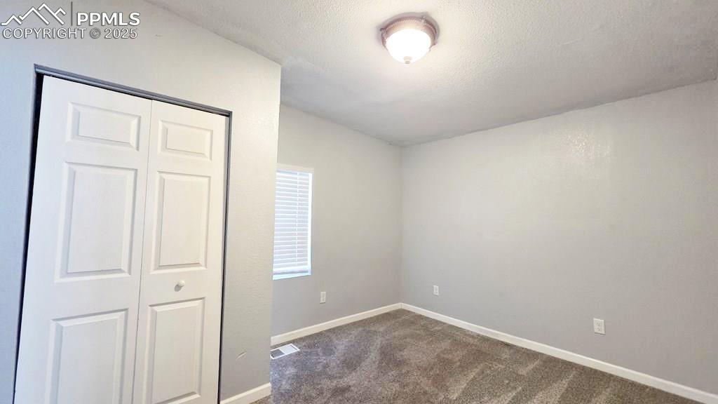 Image 9 of 18: Bedroom