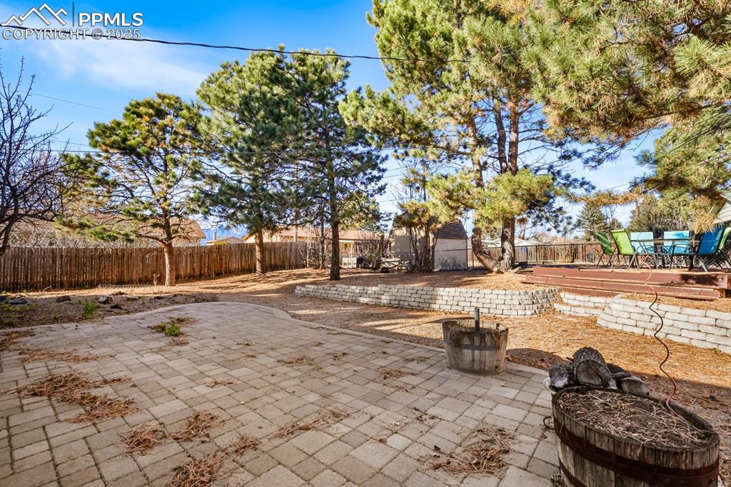 Image 15 of 19: Patio