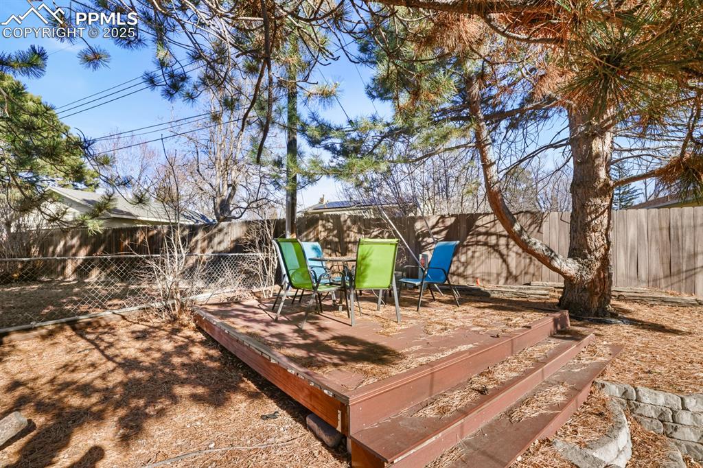 Image 18 of 19: Newer composite deck 