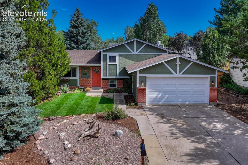 Caption: Beautifully updated 4BR, 3BA, tri-level home located in the popular N/E community of Old Farm.
