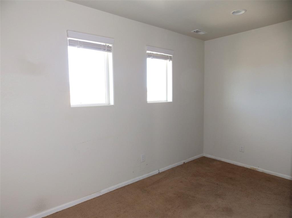 Image 9 of 16: bonus are upstairs