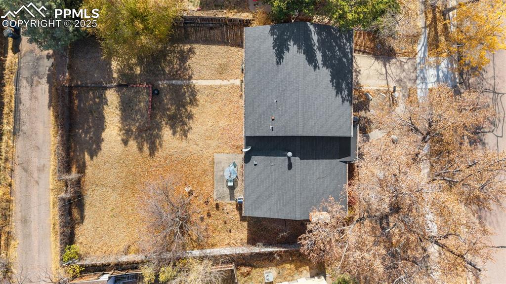 Image 33 of 37: Aerial view of property and surrounding area