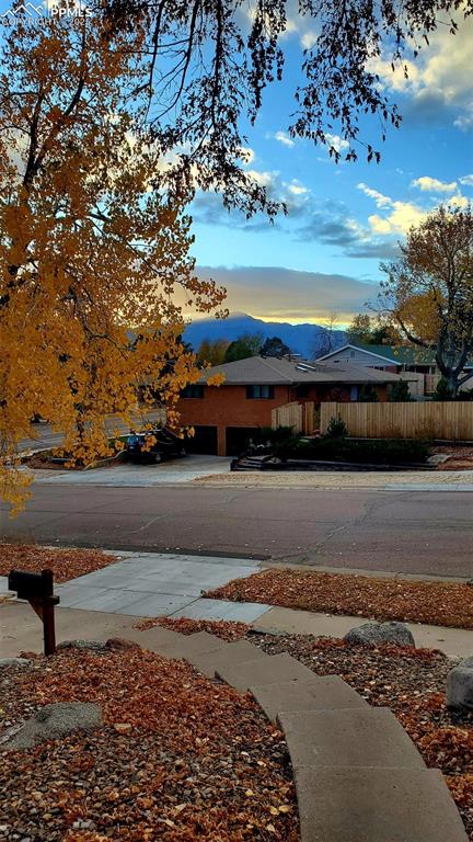 Image 36 of 37: Mountain view