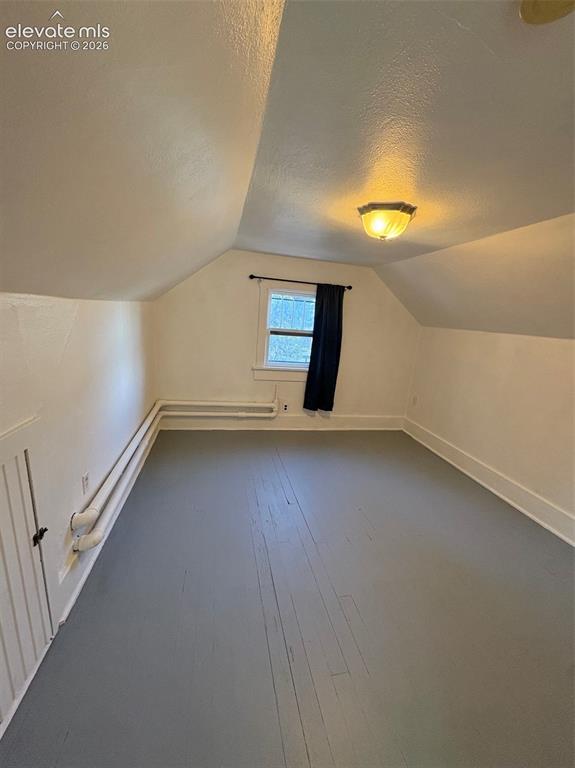 Image 15 of 24: Bonus Room