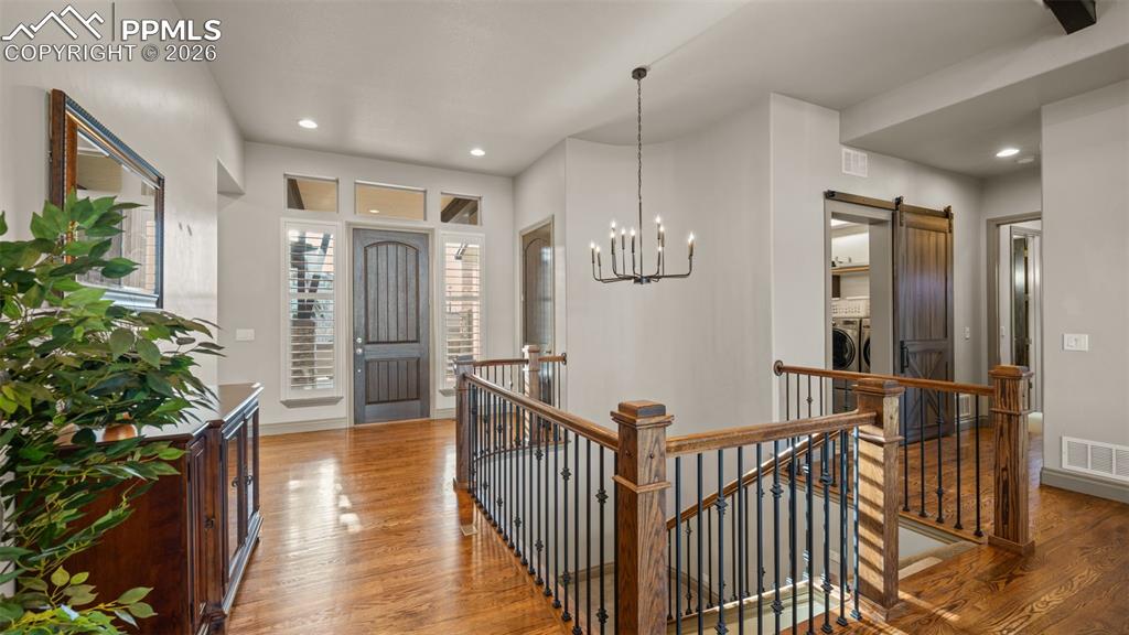 Image 9 of 45: Entry