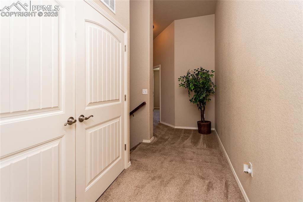 Image 22 of 38: Hallway