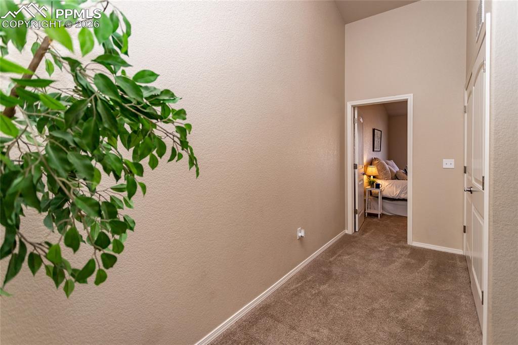 Image 23 of 38: Hallway