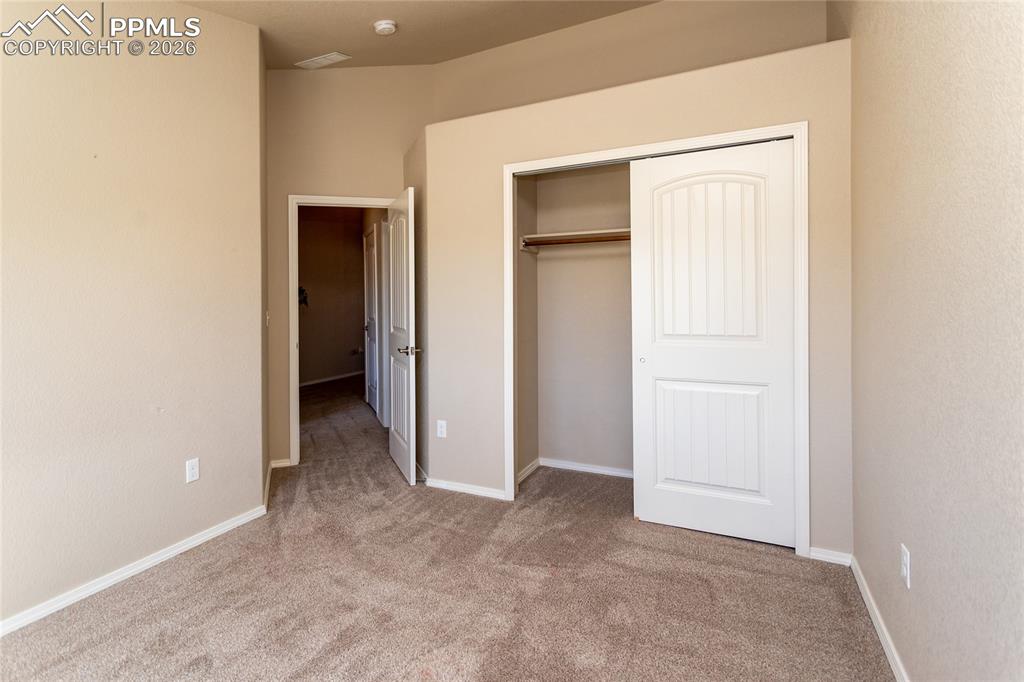 Image 37 of 38: Bedroom