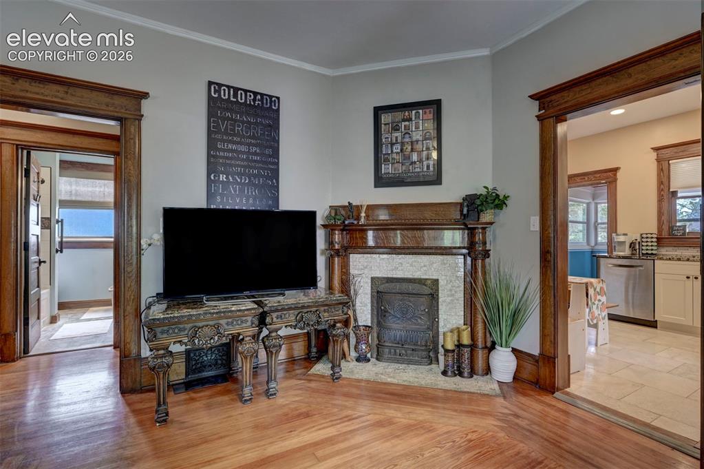 Image 10 of 49: Living Room