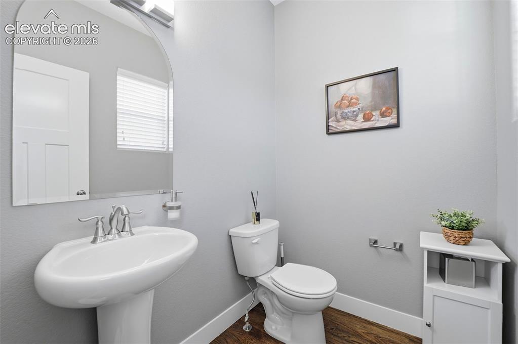 Image 7 of 46: Bathroom