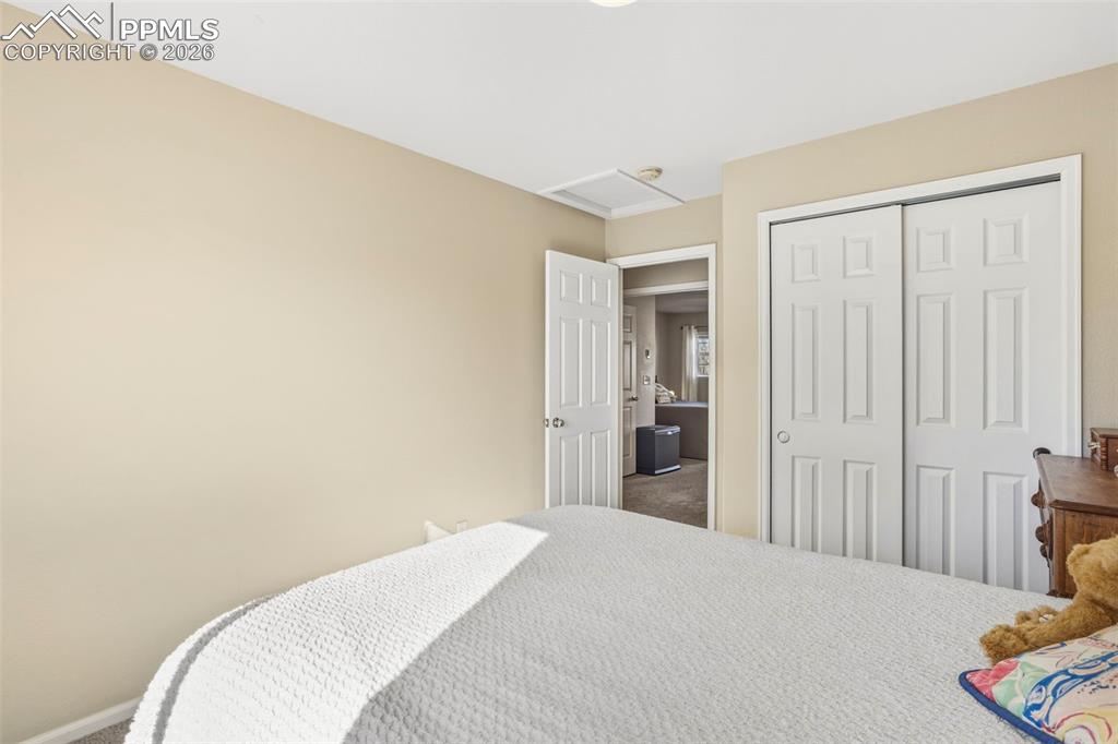 Image 23 of 32: Upstairs Bedroom #2