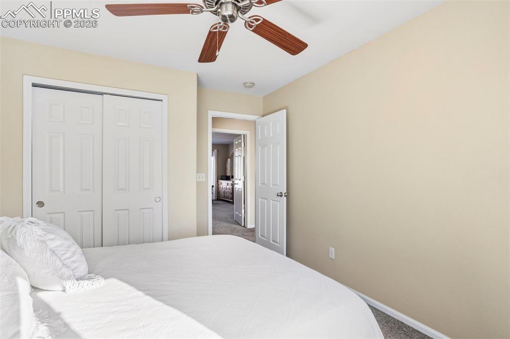 Image 25 of 32: Upstairs Bedroom #3