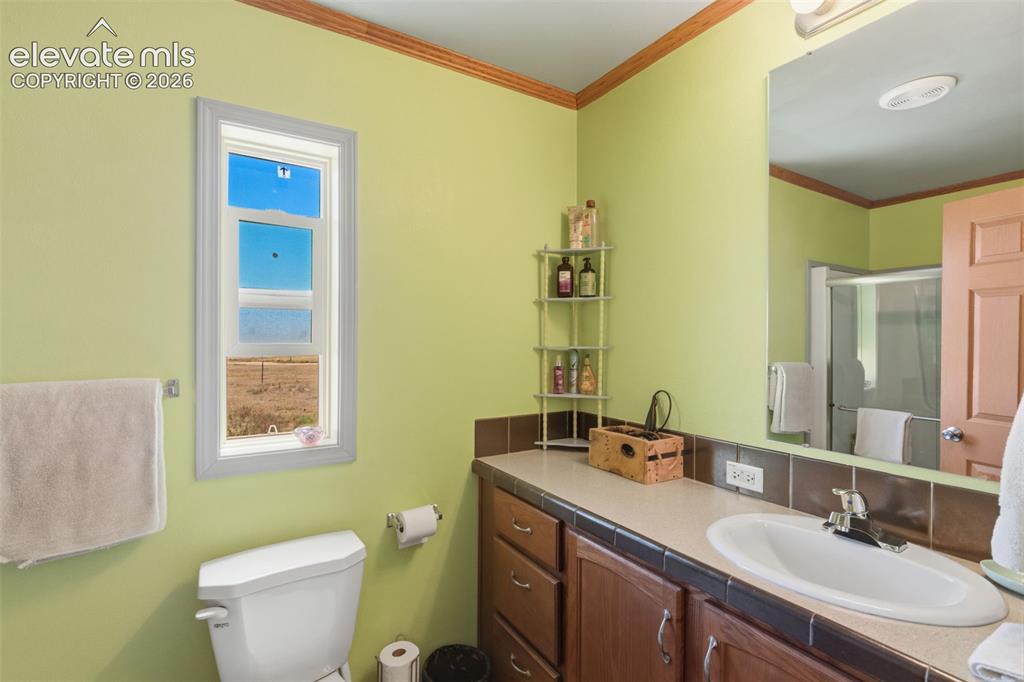 Image 8 of 19: Primary bathroom