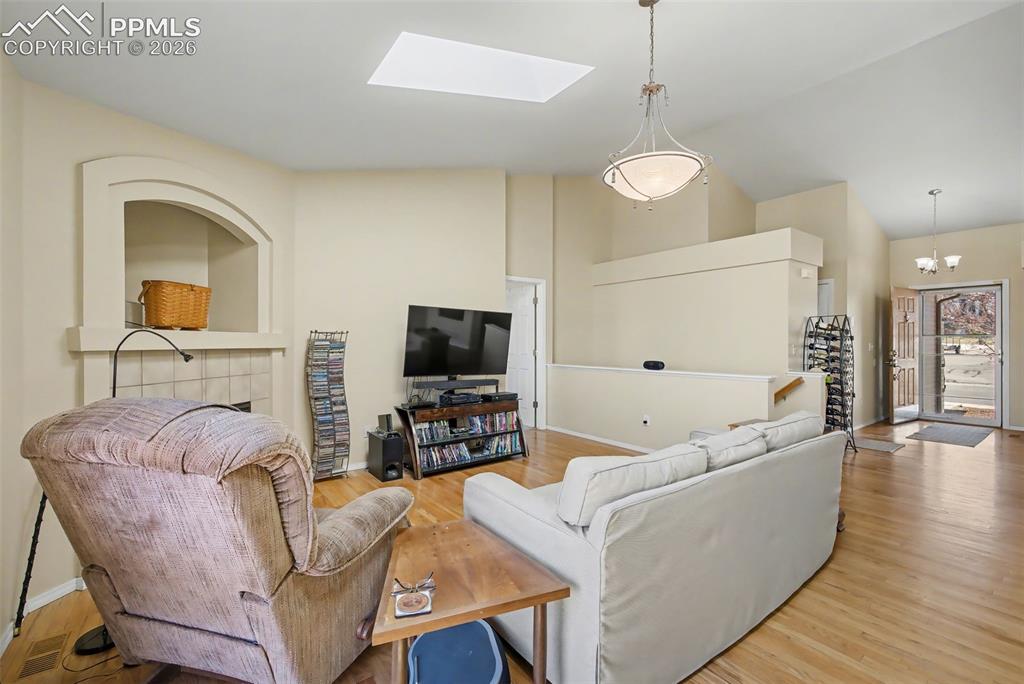 Image 12 of 50: Living Room
