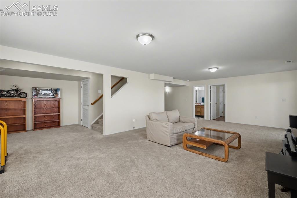 Image 36 of 50: Family Room