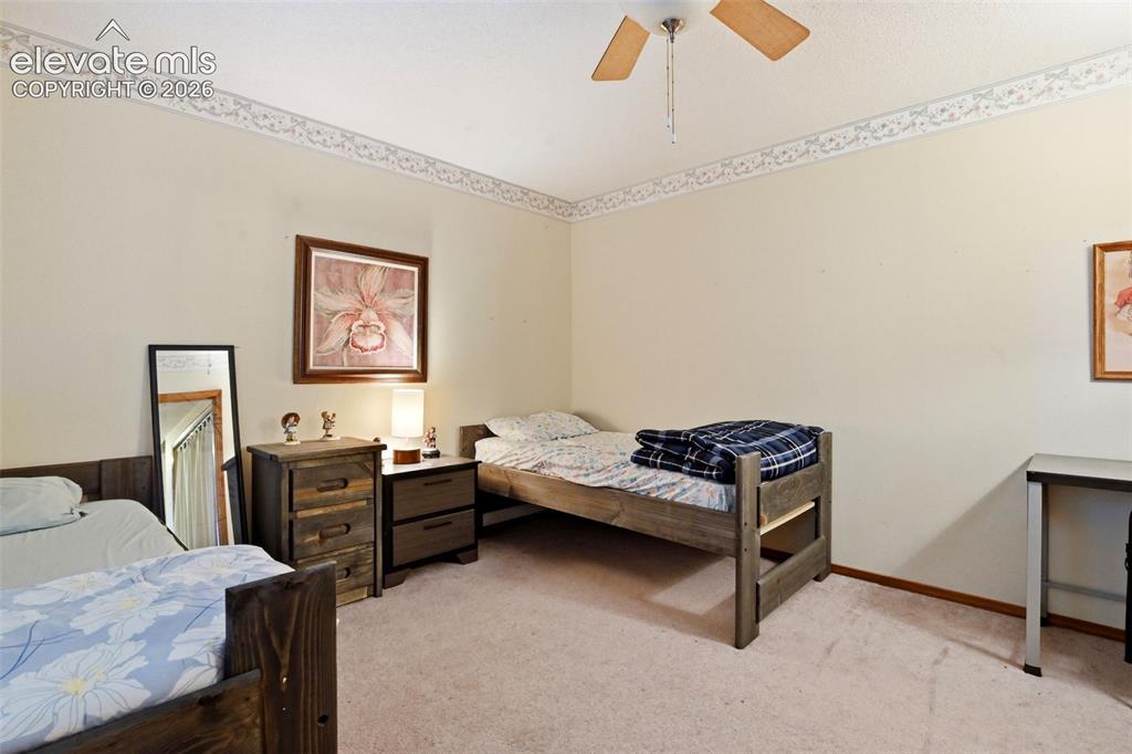 Image 26 of 43: Bedroom