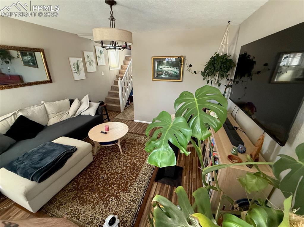 Image 4 of 28: Living Room