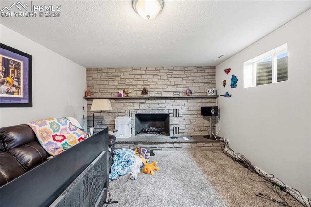 Image 22 of 30: No Description Available