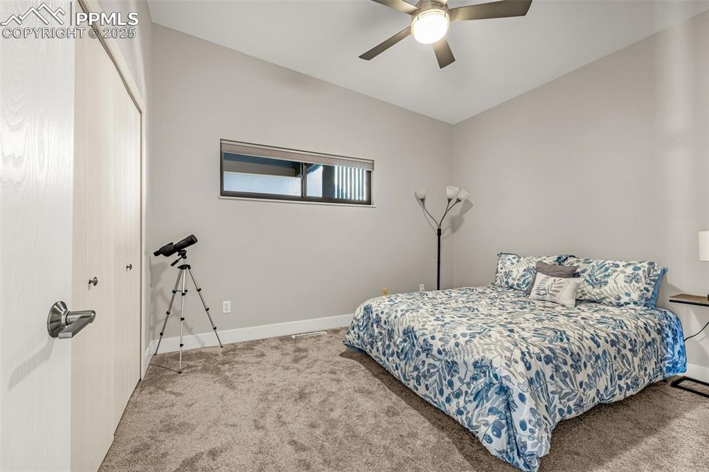 Image 24 of 28: Bedroom