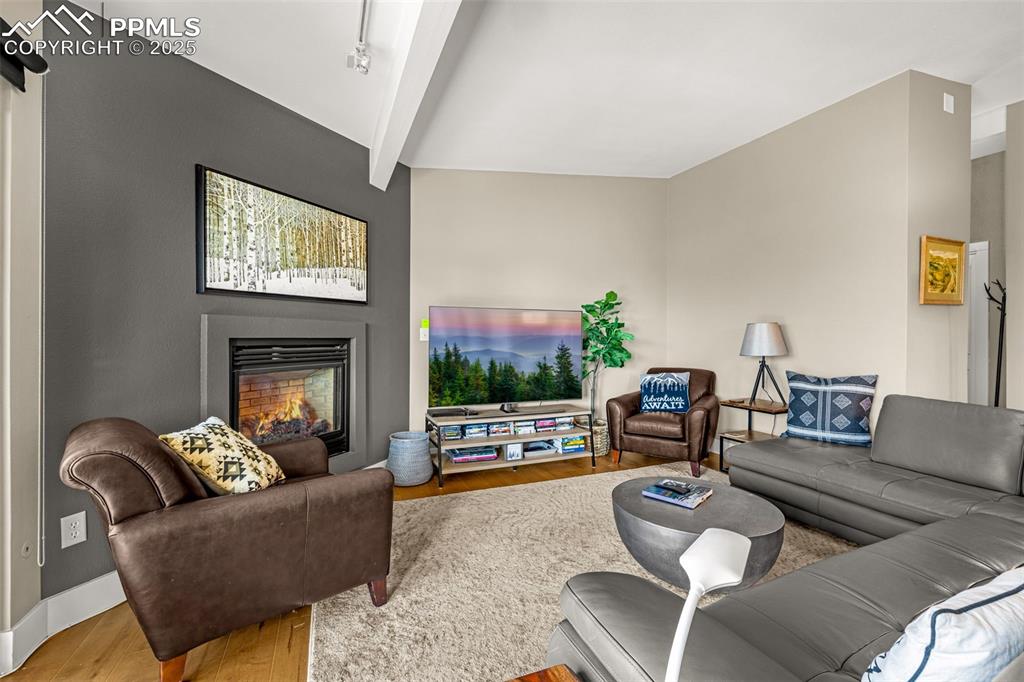 Image 8 of 28: Living Room