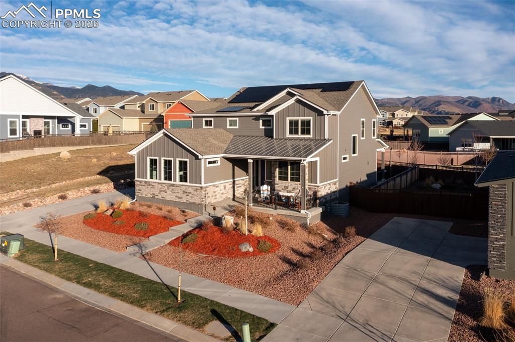 Image 3 of 50: Front of Structure