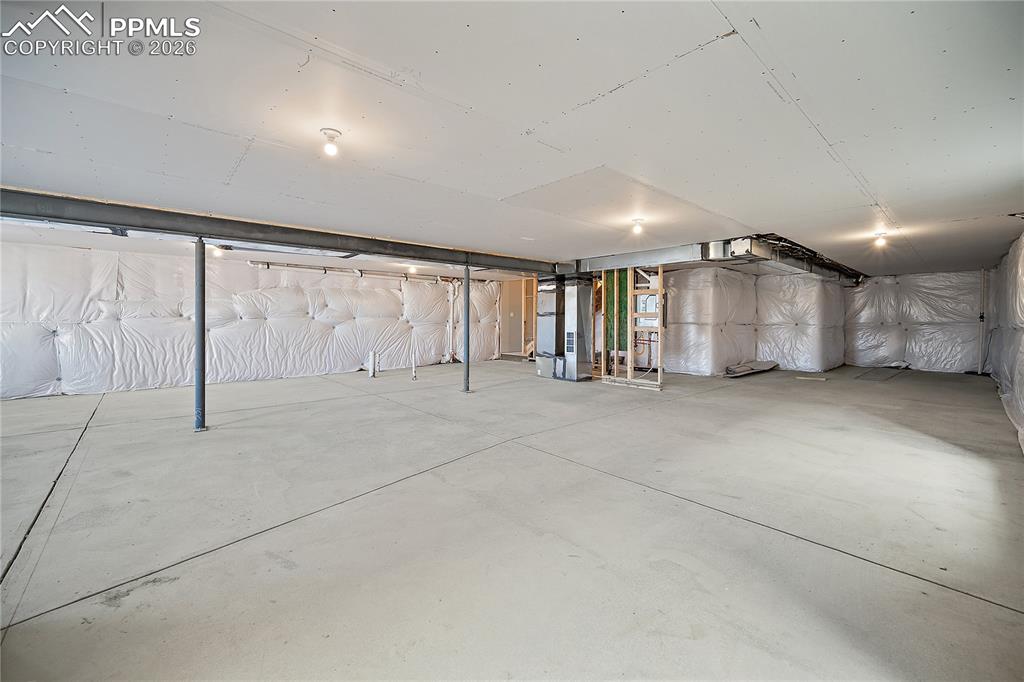 Image 30 of 33: Basement