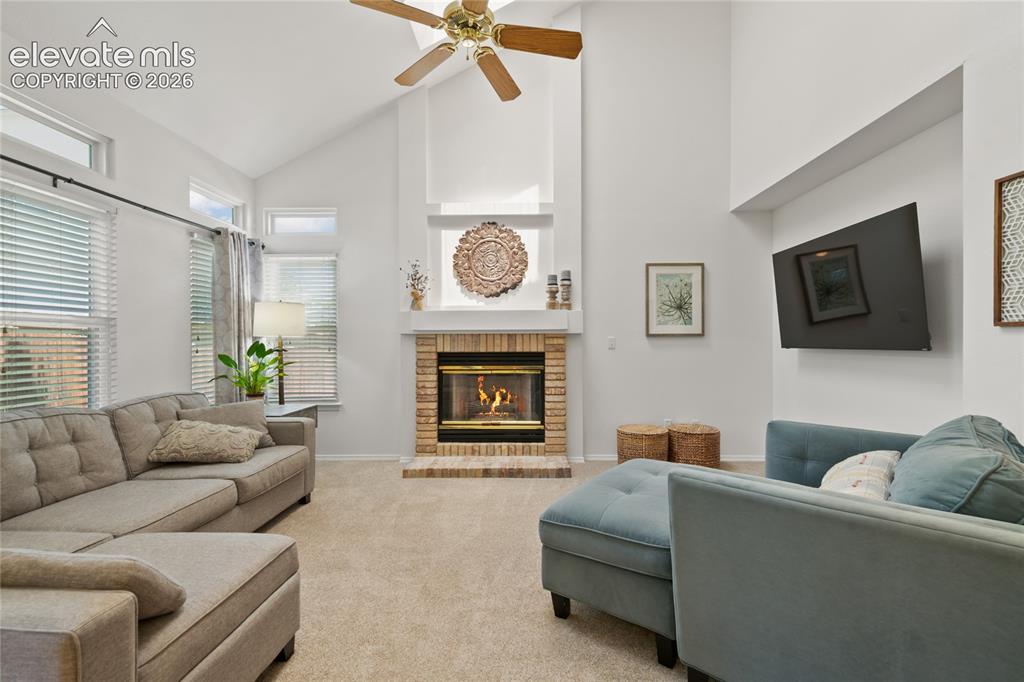Image 16 of 50: Living Room