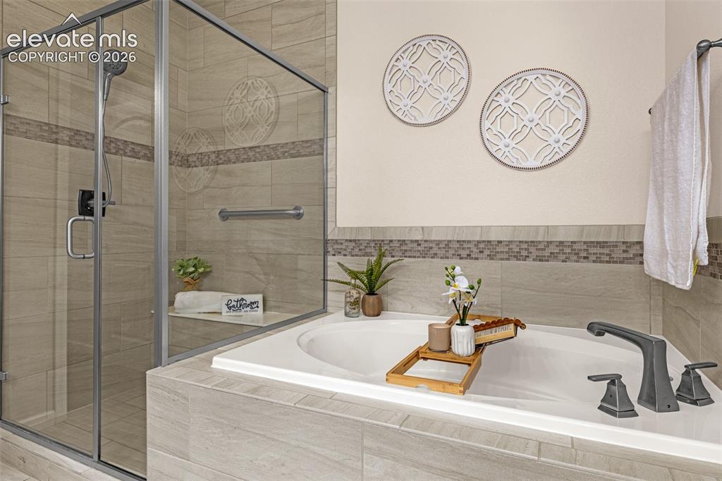 Image 14 of 39: Primary Bath