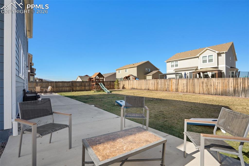 Image 43 of 44: Patio