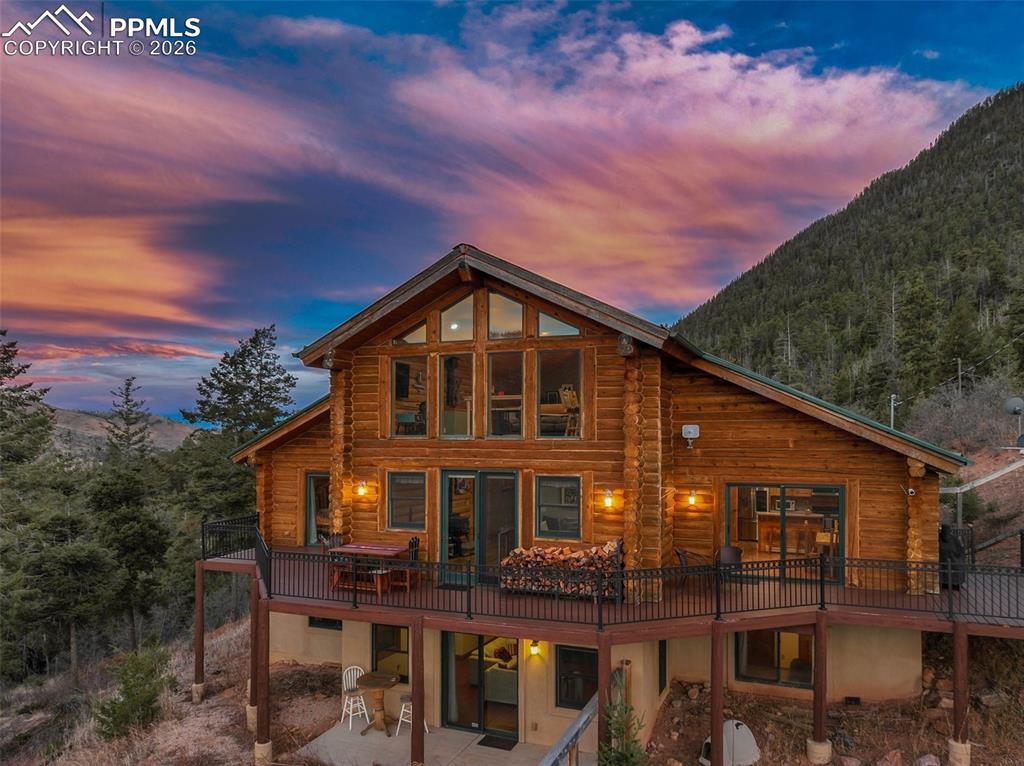 Image 1 of 50: Back of Structure