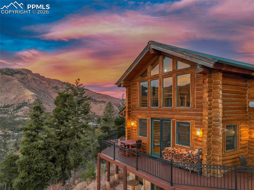 Image 48 of 50: Side of Structure