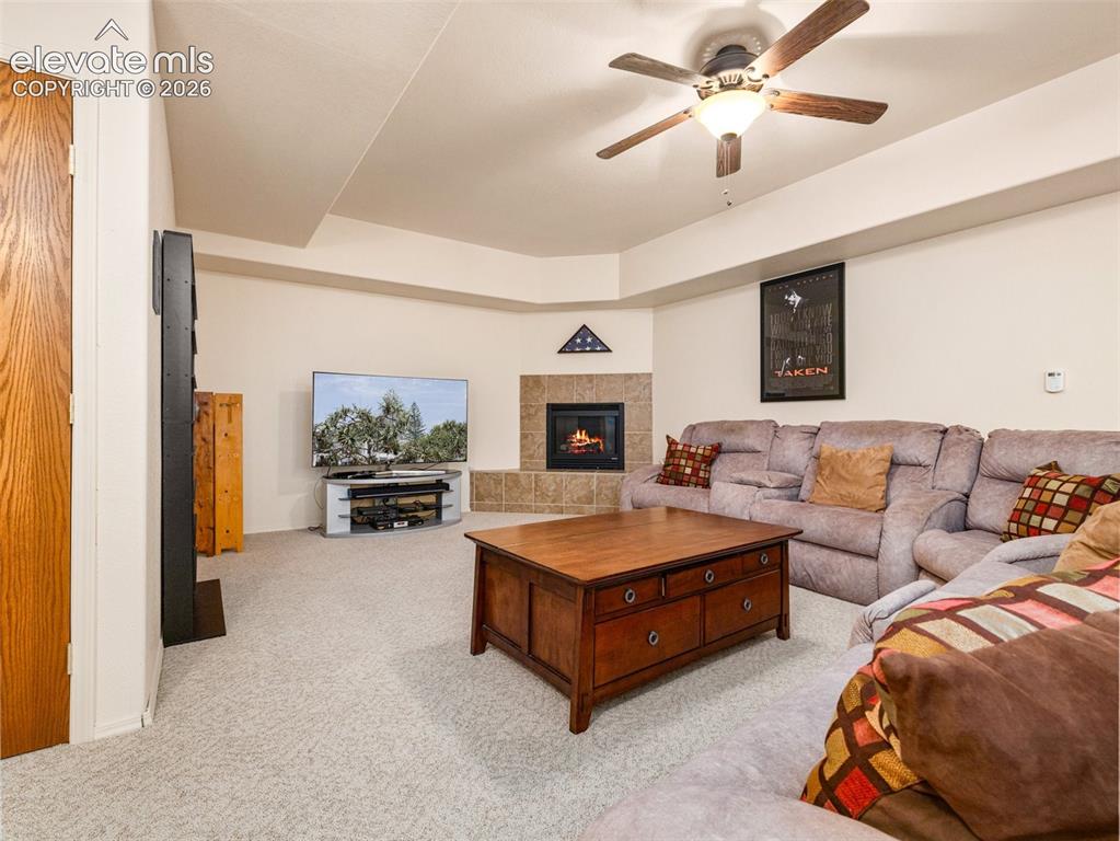 Image 46 of 48: Living Room