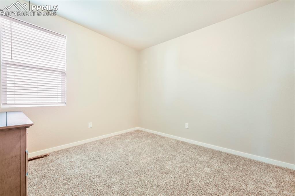 Image 25 of 50: Bedroom