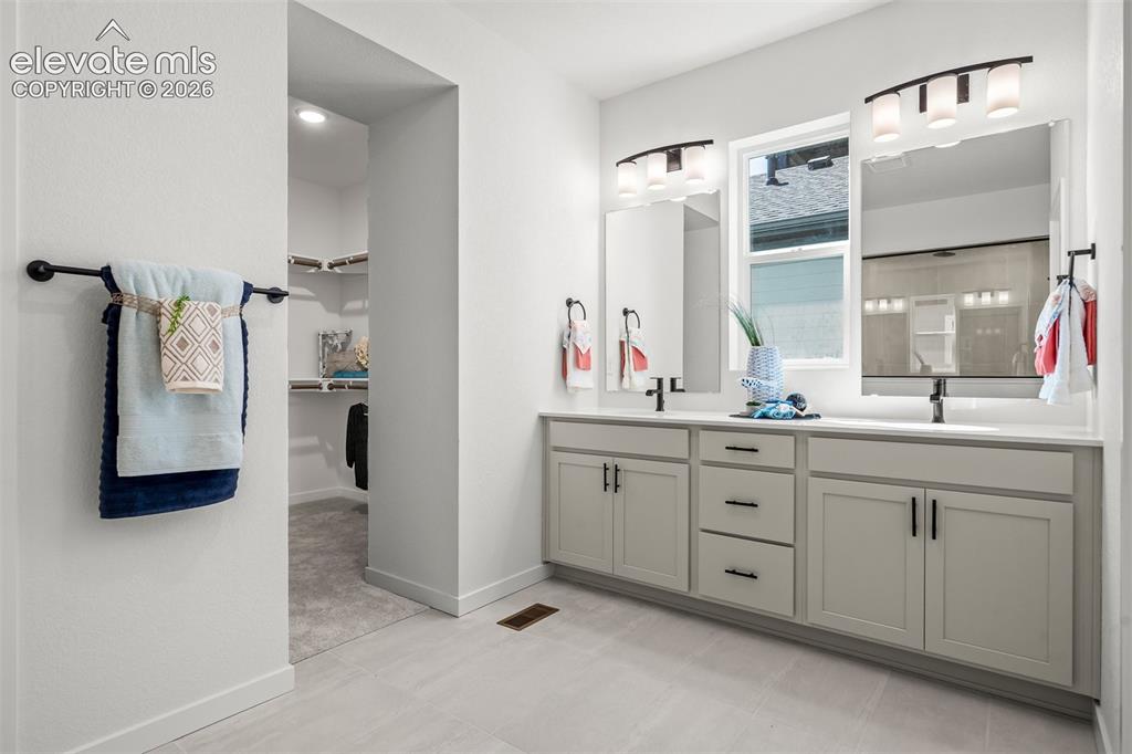 Image 17 of 31: Master Bathroom