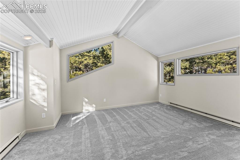 Image 26 of 38: Master Bedroom