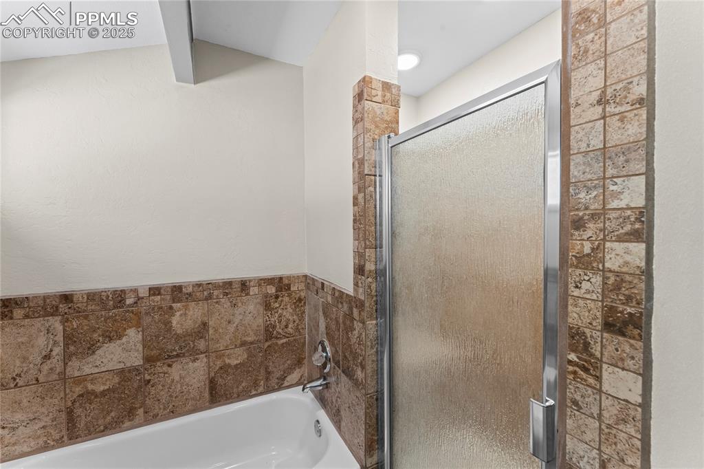 Image 30 of 38: Master Bathroom