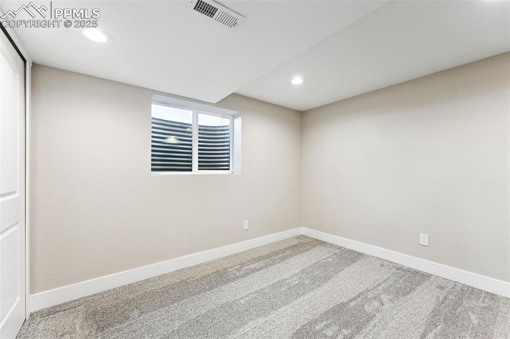 Image 44 of 49: Bed #4 Basement