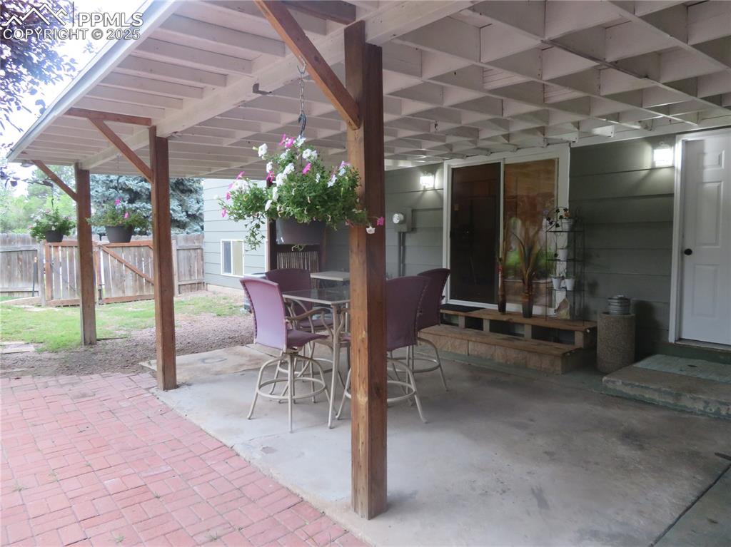 Image 14 of 39: Patio