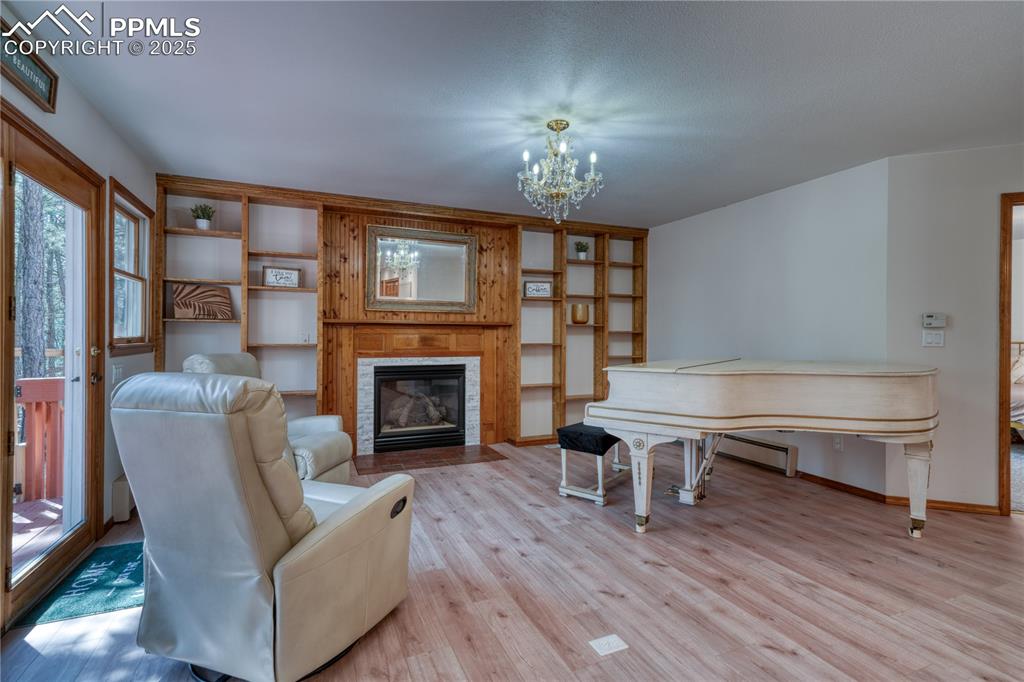 Image 13 of 50: Family Room off of the kitchen