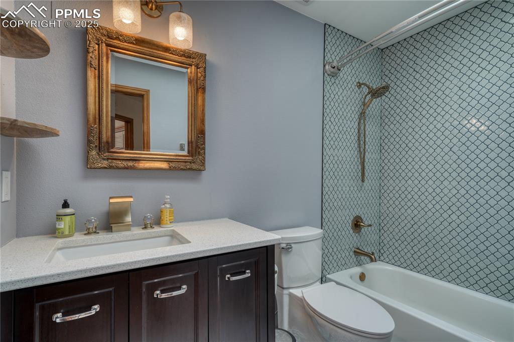 Image 22 of 50: Main level full bathroom