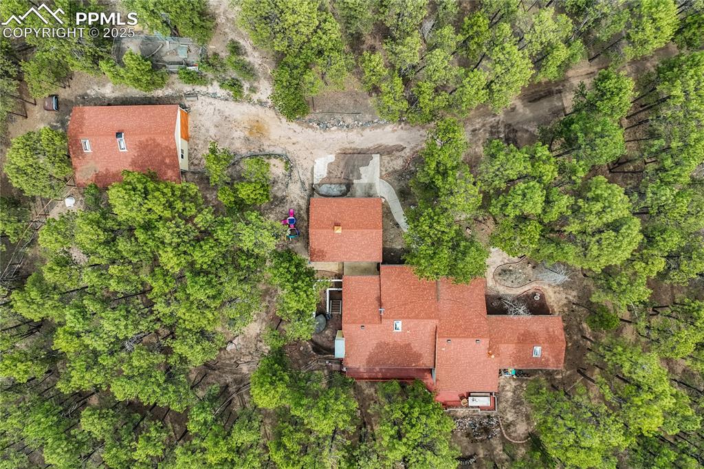 Image 47 of 50: Drone / aerial view