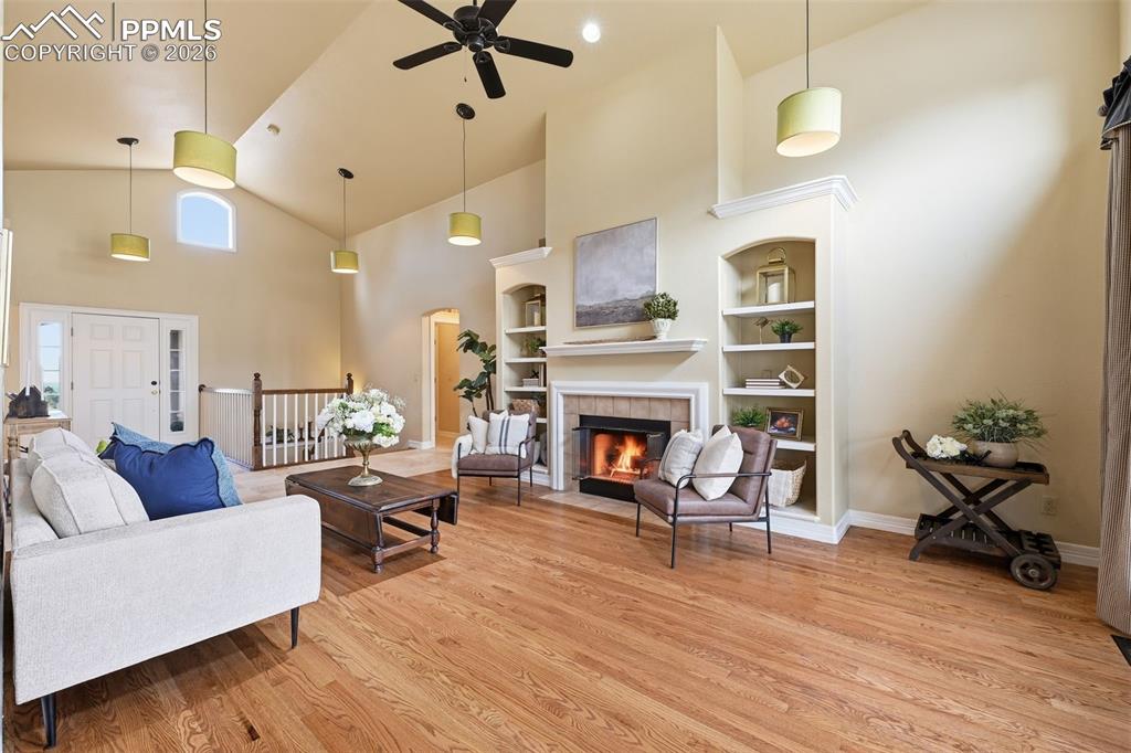 Image 10 of 42: Living Room