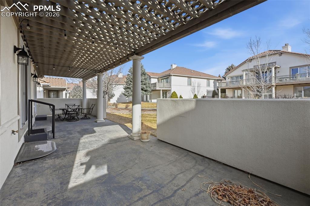 Image 5 of 42: Patio