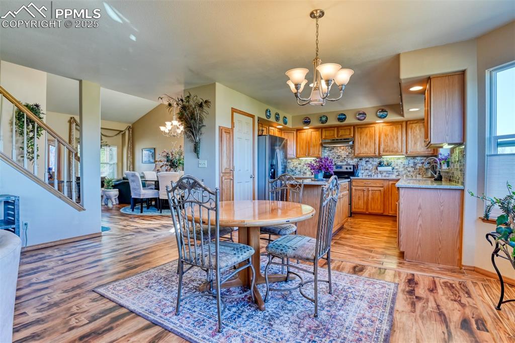 Image 12 of 39: nook area