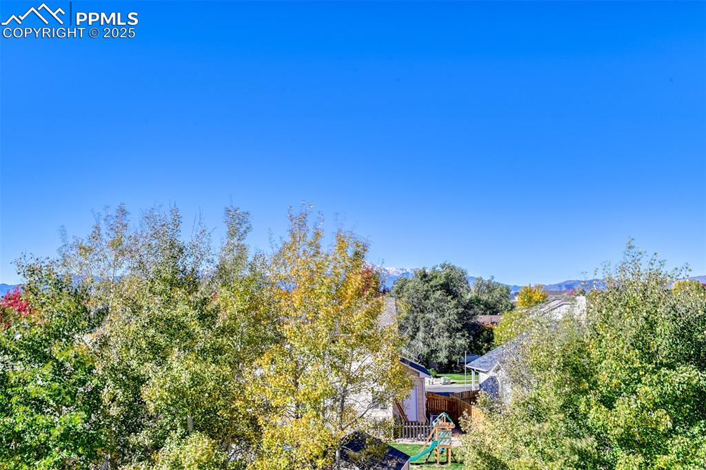 Image 38 of 39: Pikes Peak views